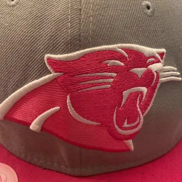 💕Carolina Panthers NFL pink & gray 7 3/8 fitted hat Breast Cancer edition NWT💕 - Picture 4 of 6